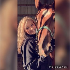 Meet your Posher, Kenzie